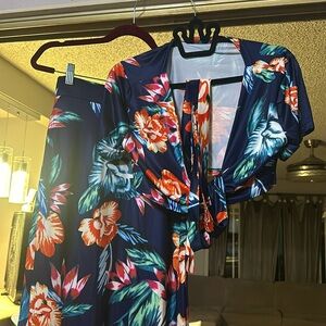 Floral skirt set size extra large